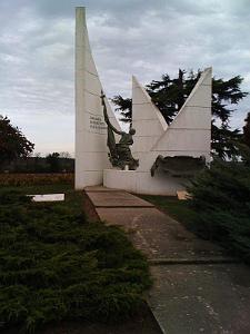 X MONUMENT DE SIDI BRAHIM RAPATRIE A  PERISSAC DE H LAFITE  (4)